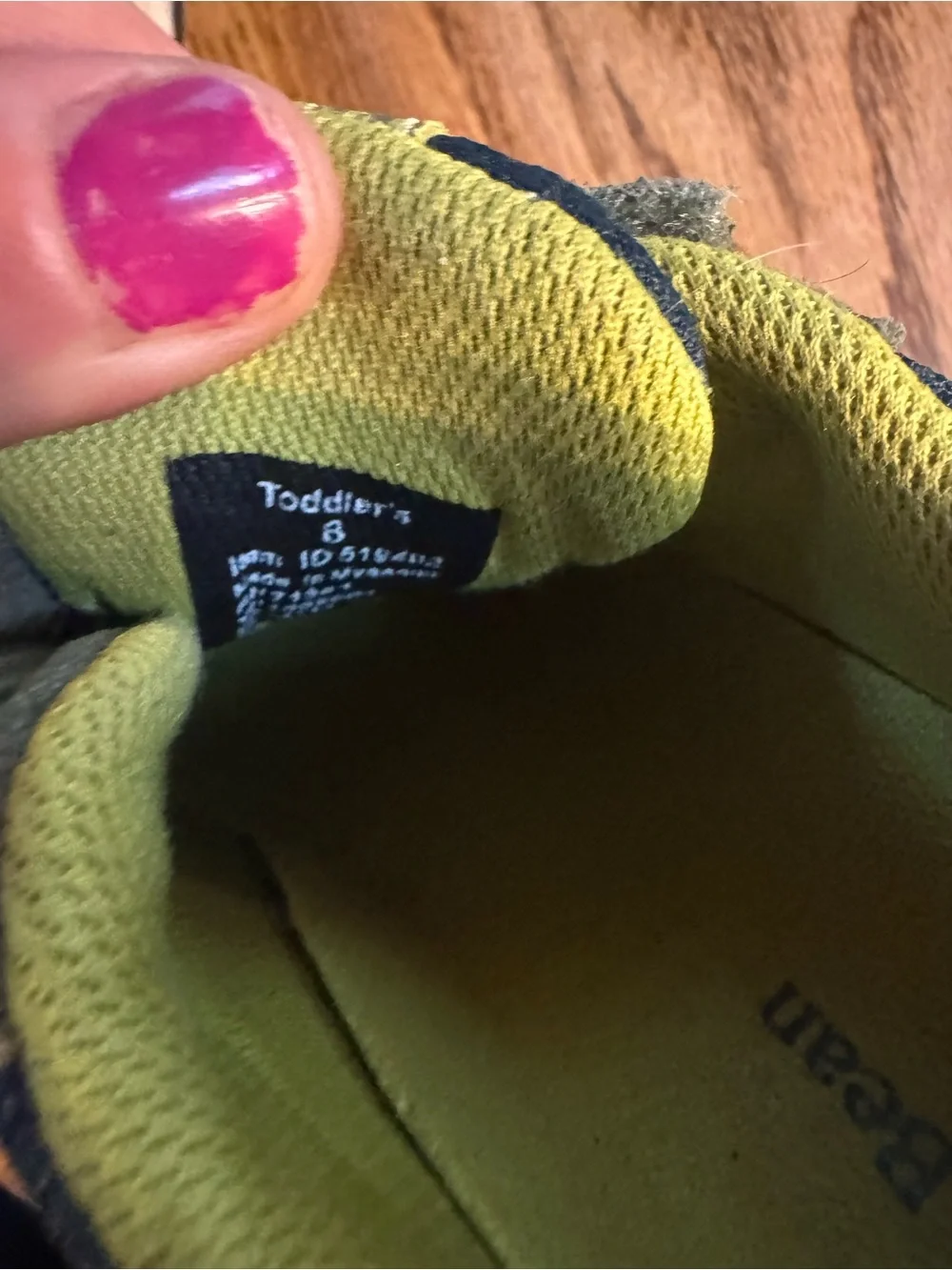L.L. Bean Olive Green and Yellow Kids Velcro Trail Sneakers toddler size 8
